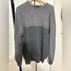 Rare Men’s Under Armour Coldgear XL Sweater Gray